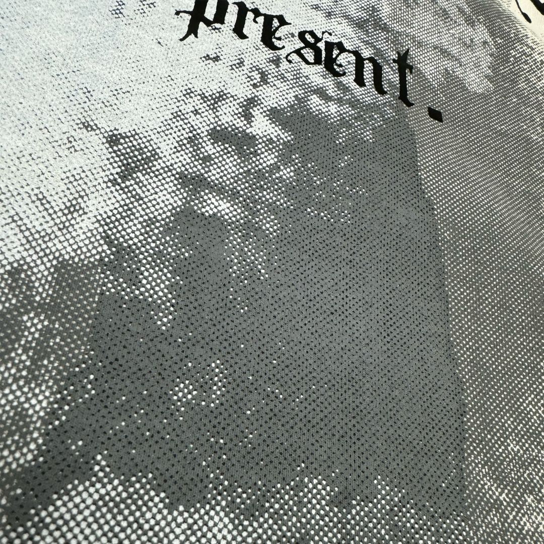Stencil T-shirt [Unisex]